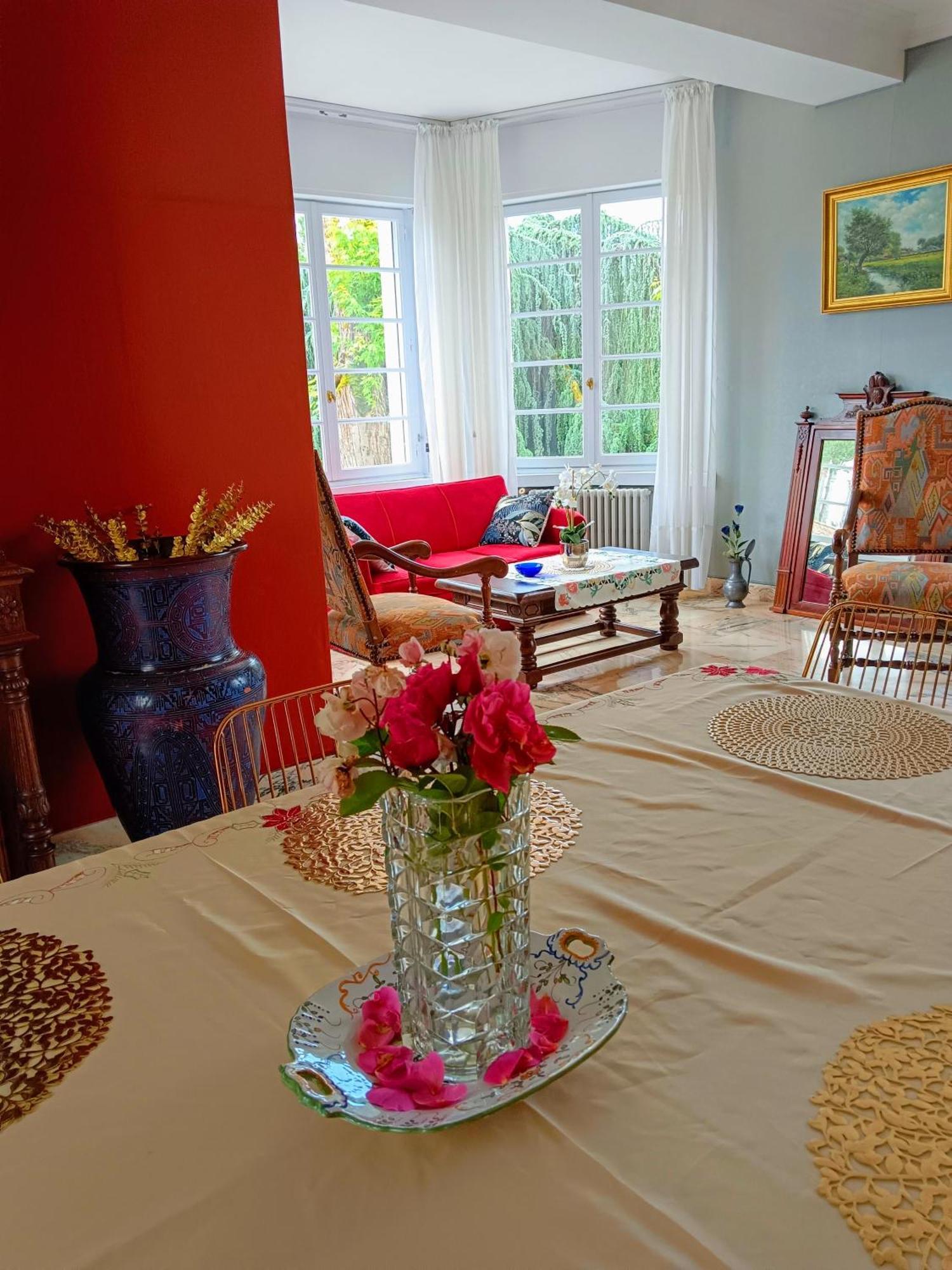 La Maison Basque Sainte-Livrade-sur-Lot Ngoại thất bức ảnh